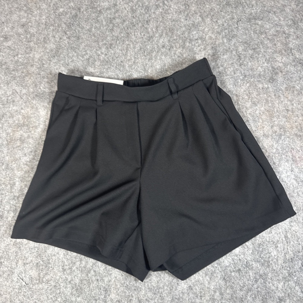 32 Degrees Cool Women's Pull on Pleated Short Black Size XS